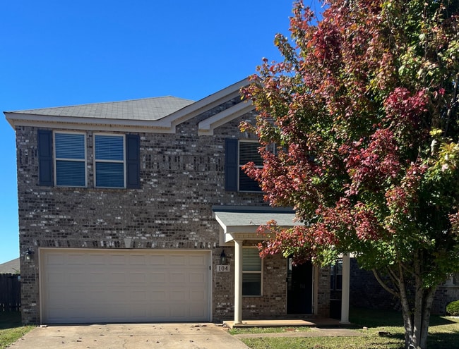 Building Photo - 104 David Barnes Dr