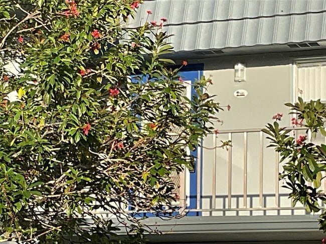 Photo - 516 Saxony Dr Unit 516