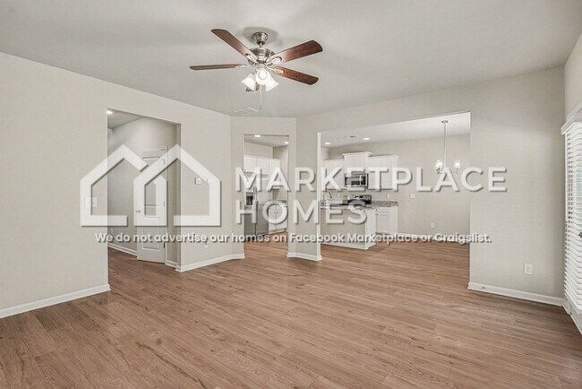 Photo - 254 W L Miller Dr
