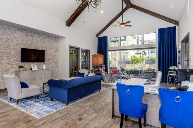 Photo - 22870 Hwy 105 W Unidad #834A