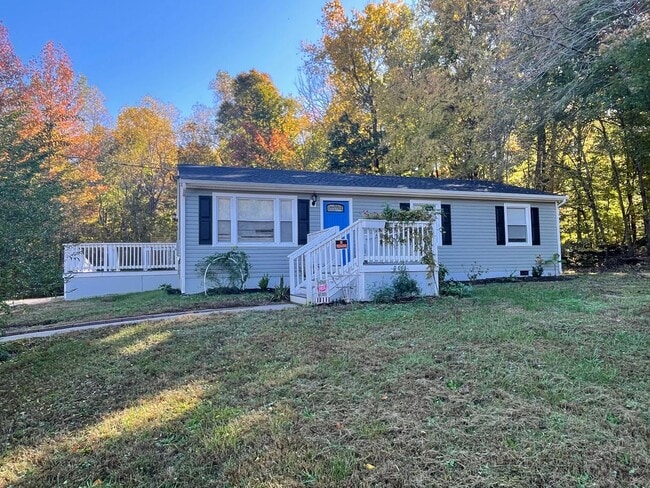 Updated Rancher on an Acre! - Updated Rancher on an Acre! House