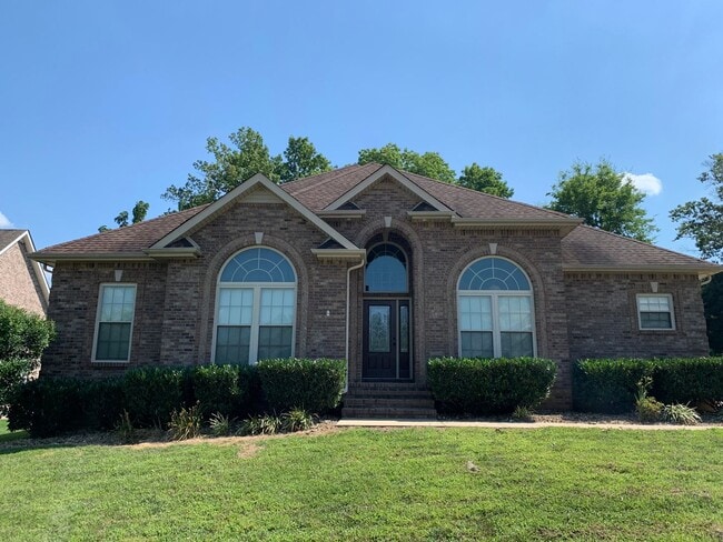 Photo - Luxury Living! Beautiful Brick Home in Sango with 3 car garage.