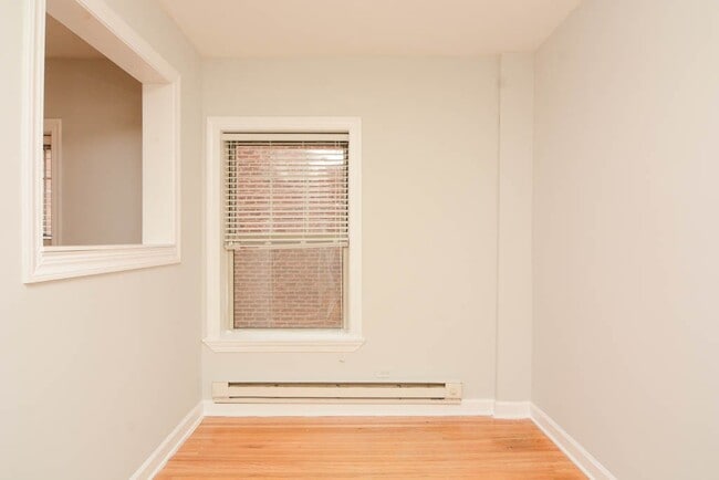 Photo - 714 W Barry Ave Unit N3