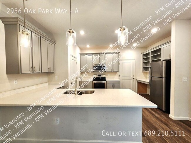 Photo - 2956 Oak Park Way