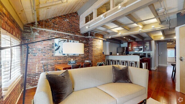 Building Photo - 15 Union St Unit 1 Rental
