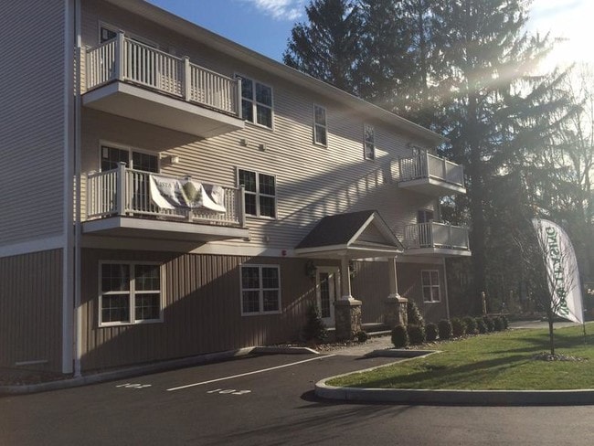 Photo - Vista Apartments