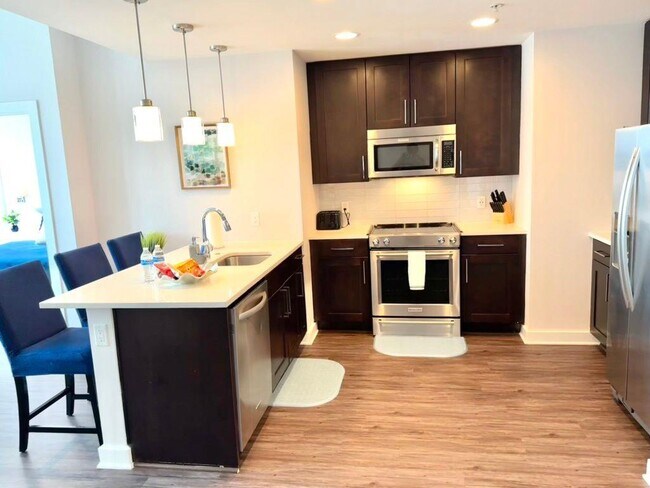 3382 Peachtree Rd NE Unidad S08