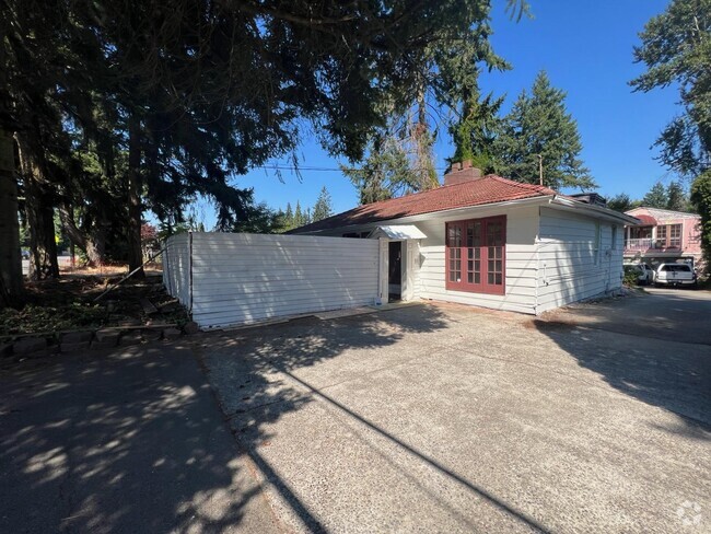 Building Photo - 9730 132nd Ave NE Unit 1 Rental