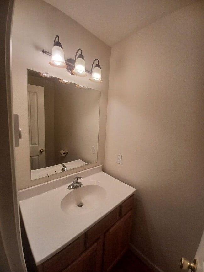 Photo - 533 N 12th St Unit 533