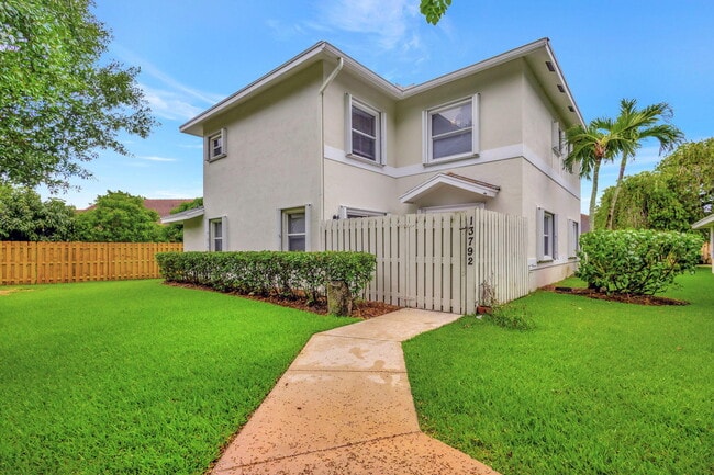 Building Photo - 13792 Yarmouth Dr