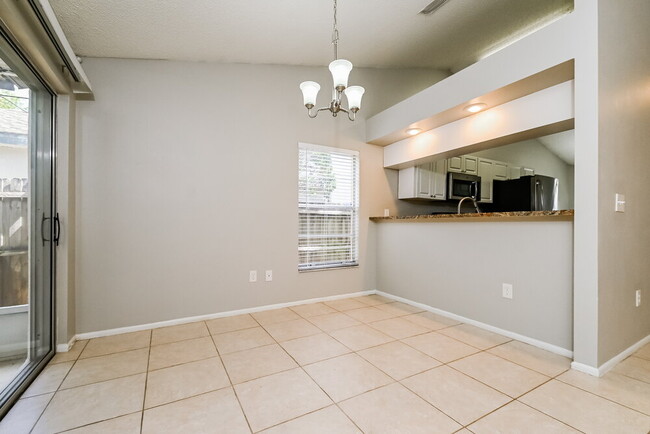 Photo - 13656 Laraway Dr