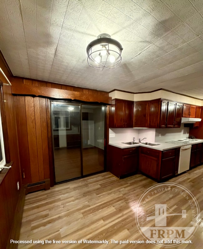 Photo - 318 Wood St Unit 3