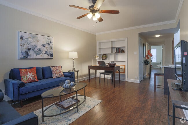 1 BR, 1 BA - Living Room