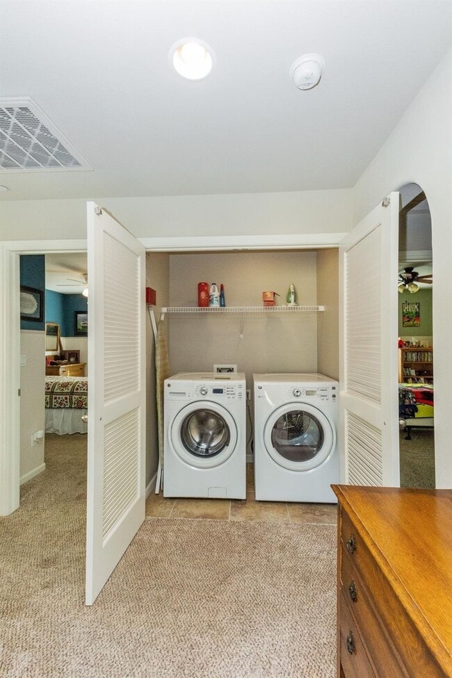 Photo - Beautiful Newer 3 Bedroom Patio Home in Desirable Loma Vista Community!