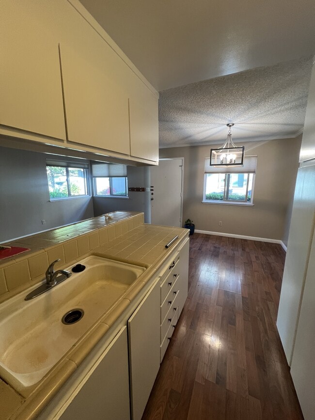 Photo - 1350 Ruby Ct