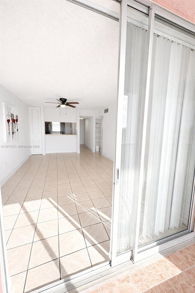 Photo - 19805 SW 114th Ave Unit 315