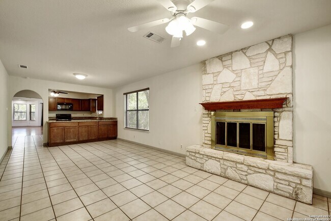 Photo - 3691 Menger-