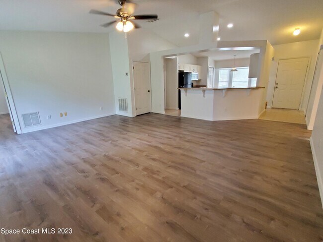 Photo - 1579 Wichita Blvd SE