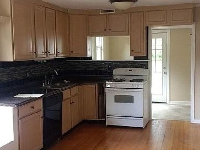 Photo - Hanahan Ranch