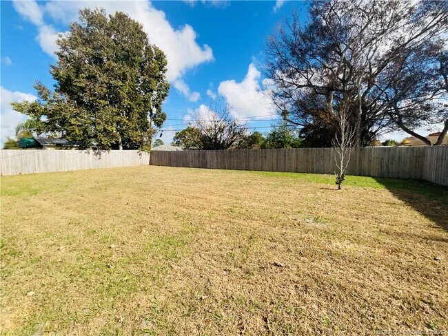 Photo - 928 SW John MacCormack Terrace