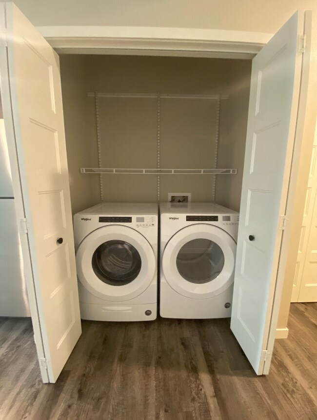 Photo - 914-15t 15th St N