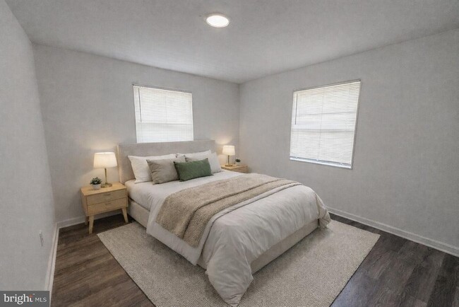 Building Photo - 2100 Channing St NE Unit 1B