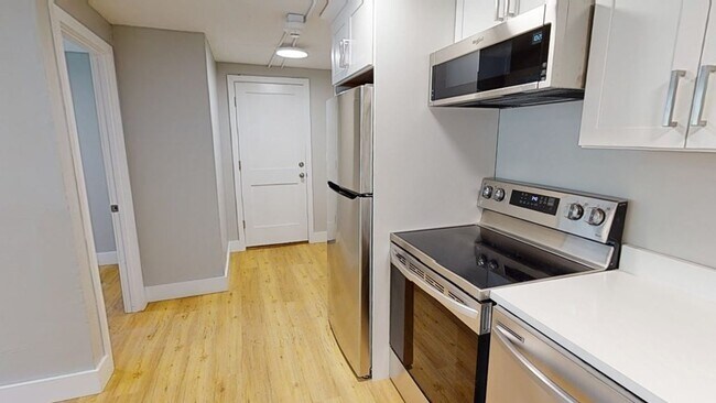 Photo - 89 Woodrow Ave Unidad 1