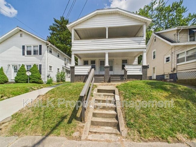 Photo - 661 Patterson Ave