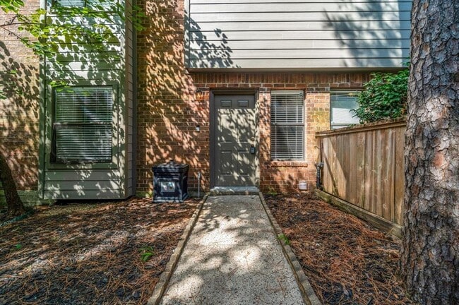 Building Photo - 30 Willowwood Cir Rental