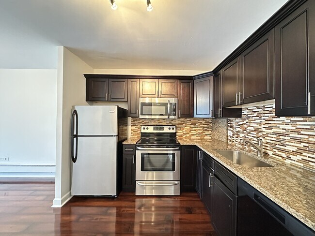 Photo - 1442 N Dearborn St Unit F12