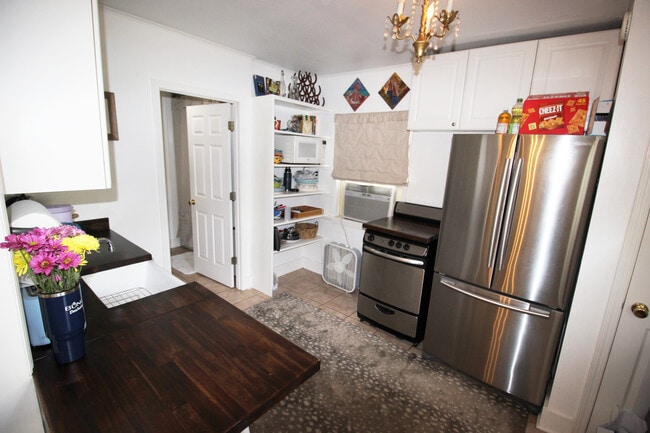 Photo - 150 Labarre Dr