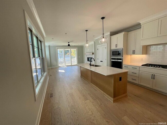 Photo - 200 E Moore St