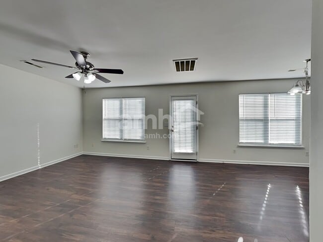 Photo - 2307 Sidney Porter Dr