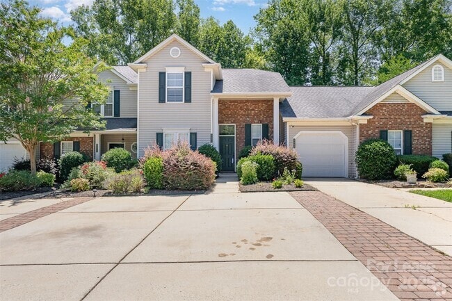 Building Photo - 8881 Cinnabay Dr Rental