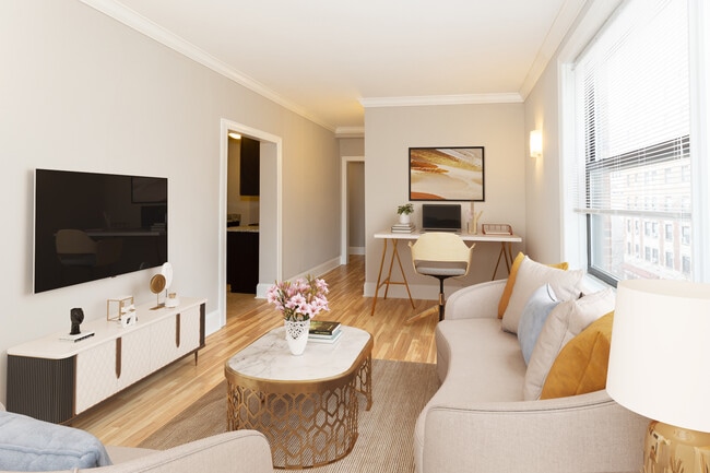 Photo - 1036 N. Dearborn