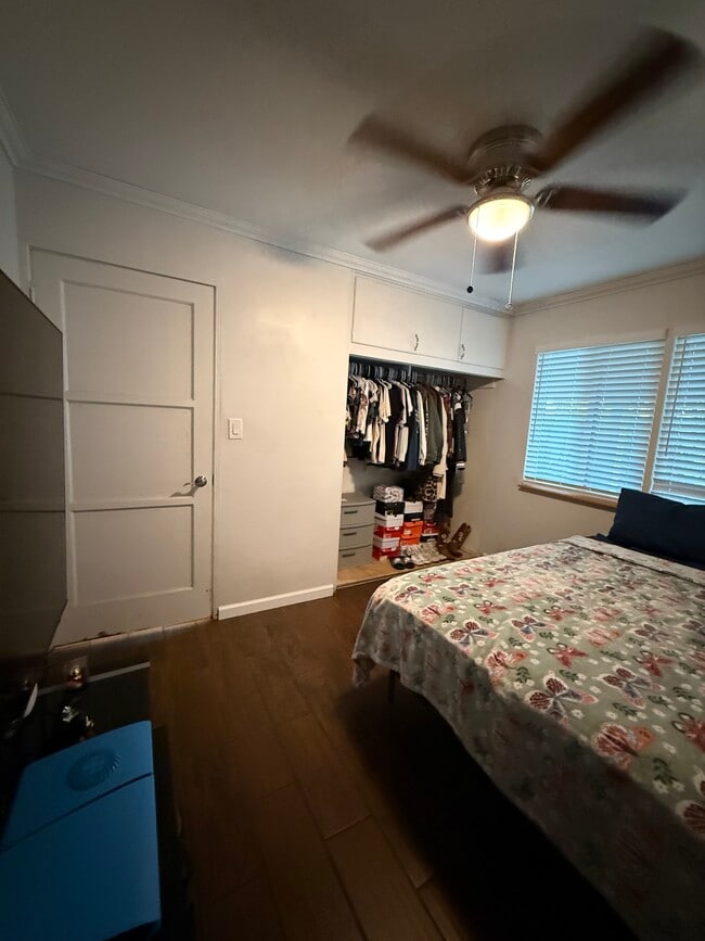 Photo - 300 Elkwood Ave Casa