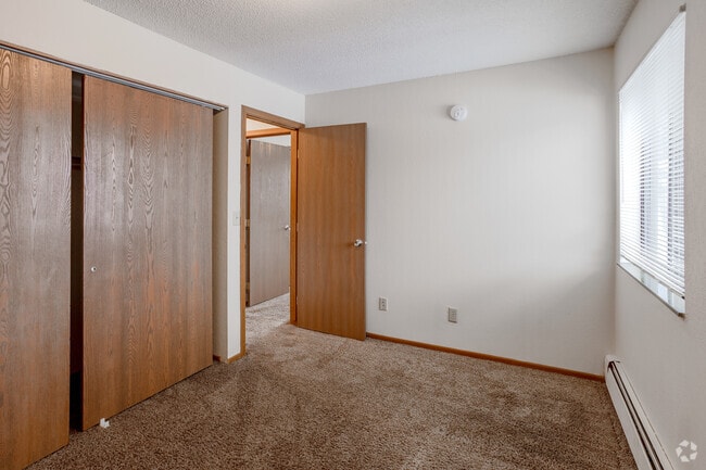 2BR, 1BA - Second Bedroom