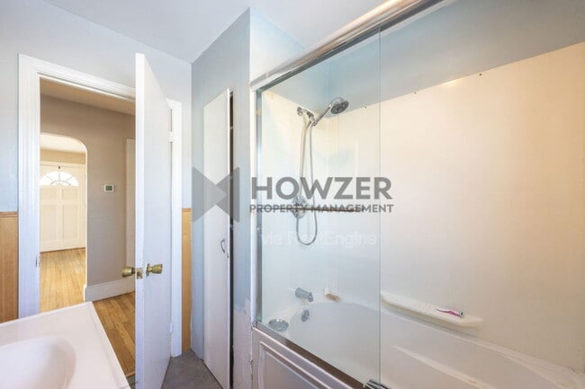 Photo - 19 Illinois St