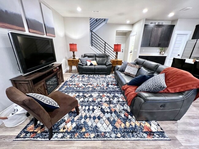 Photo - 1379 Pinecrest Trl