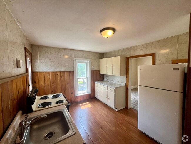 Building Photo - 516 Callon St Unit Upper Rental