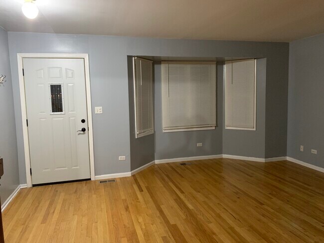 Photo - 1105 Huntington Dr