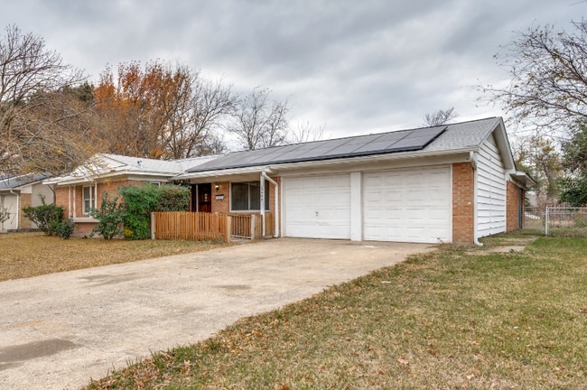 Photo - 13809 Janwood Ln