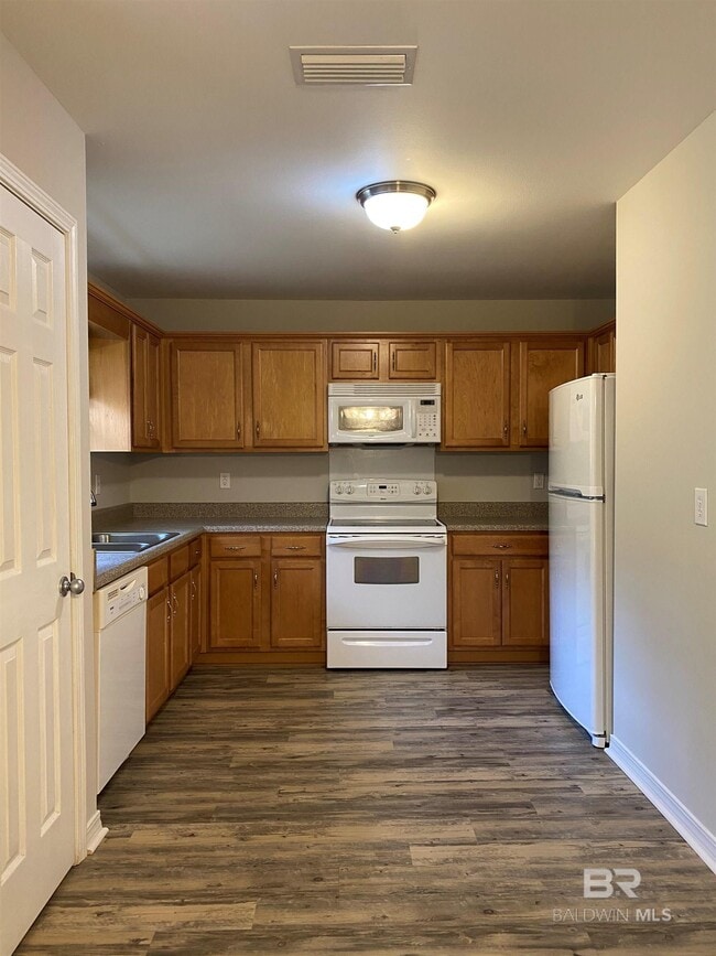 Photo - 25695 Argonne Dr