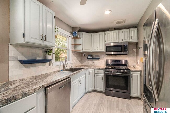 Photo - 1900 Connie Rd