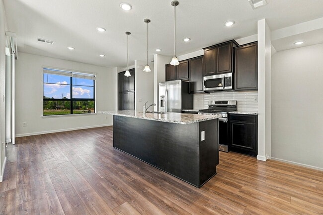 $2,450.00 2 bed, 2.5 bath located in Denver with Central AC, and In Unit Laundry!