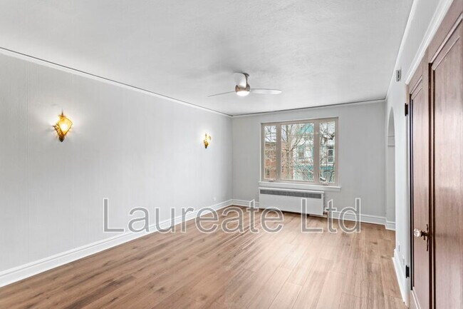 Photo - 1050 N Pearl St Unit #205