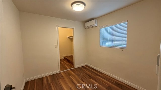Photo - 8169 Blewett St