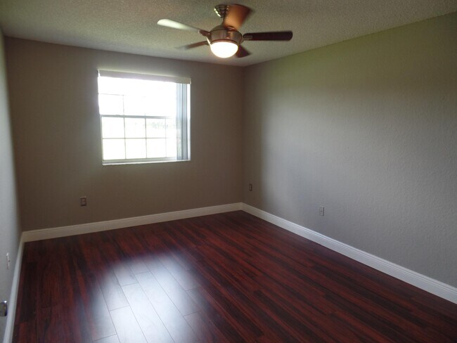 Photo - 2880 N Oakland Forest Dr