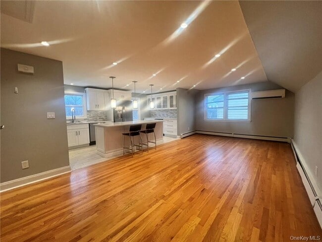 Photo - 36 Roanoke Ave Unit 2