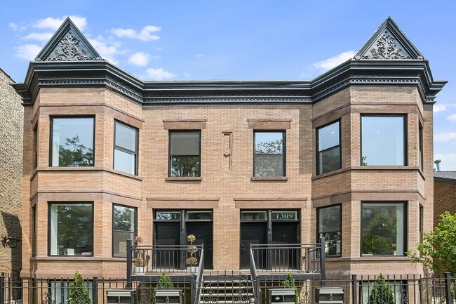 Building Photo - 1311 N Rockwell St